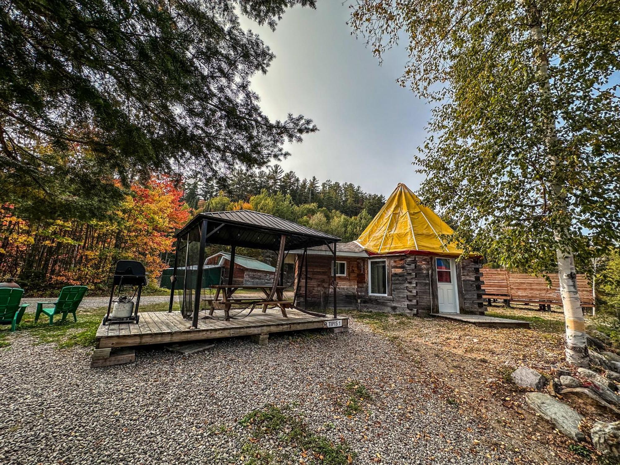 Auberge Du Vieux Moulin Sainte-Emélie Exteriér fotografie